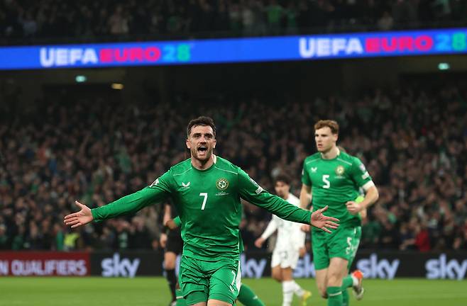 멀티골 활약을 펼친 트로이 패럿.    더블린 | AP연합뉴스