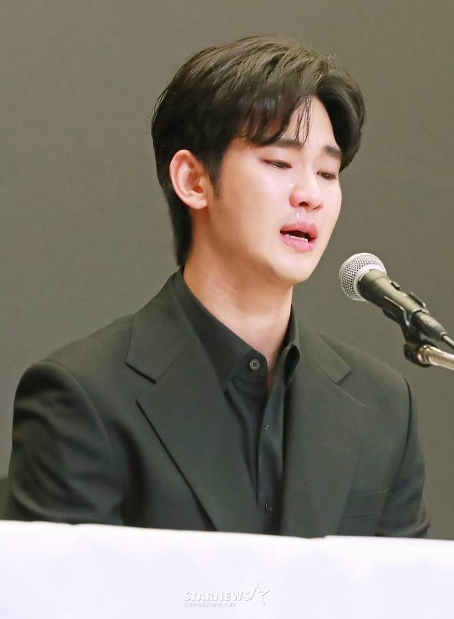 배우 김수현/사진=이동훈 photoguy@