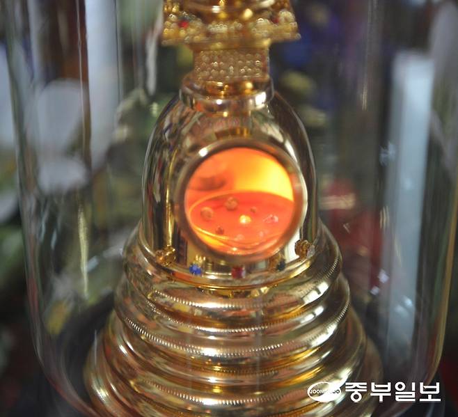 숙현당 보살의 황금사리. 주수완