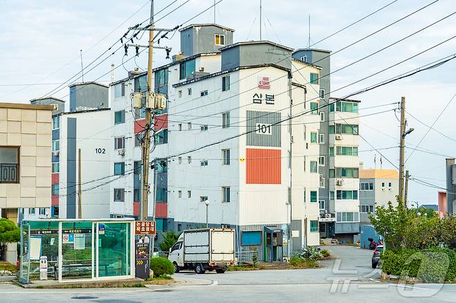 영화 '봄날은 간다' 촬영지 삼본아파트(한국관광공사 제공
