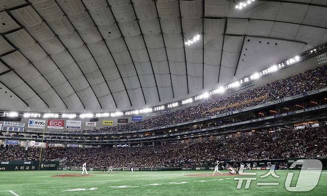 15일 오후 일본 도쿄돔에서 월드베이스볼클래식(WBC) 대비 평가전 '2025 케이 베이스볼 시리즈(K-BASEBALL SERIES)' 대한민국과 일본의 1차전 경기가 펼쳐지고 있다. 2025.11.15/뉴스1 ⓒ News1 구윤성 기자