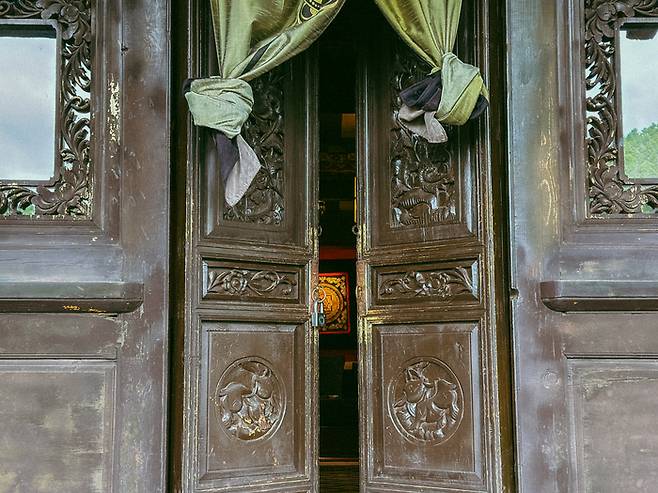 반얀트리 링하의 객실문/ 사진=권효정 여행+ 기자