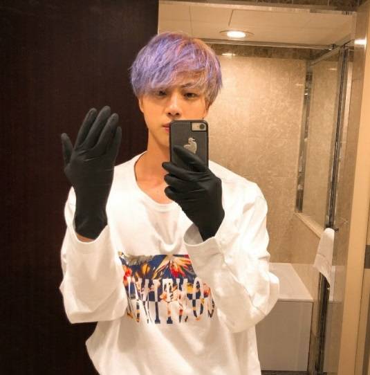 '미의 남신' 방탄소년단 진, 보라색이 퍼스널 컬러인 블루베리 아이돌 1위