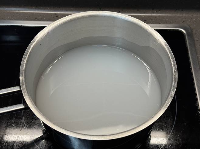 찌개에 육수로 활용하면 너무나 좋은 쌀뜨물