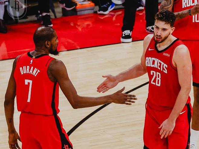 (왼쪽부터) 케빈 듀란트, 알파렌 센군