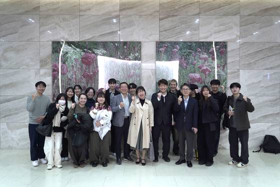 13일, 부산대 중어중문학과 학생들이 서울 상암동 중앙일보 본사를 방문했다. 중국연구소