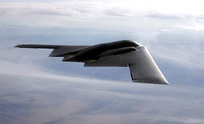 B-2 스피릿 스텔스 핵 폭격기 / 사진=미 공군