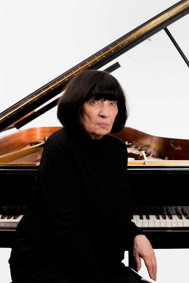 피아니스트 엘리소 비르살라제. / 사진출처. 국립심포니 오케스트라.