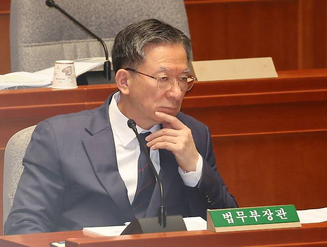 생각에 잠긴 정성호 법무부 장관 / 사진=연합뉴스