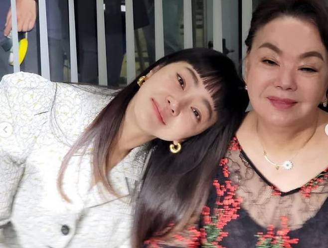 [서울=뉴시스] 배우 서효림이 김장철을 맞아 고(故) 김수미를 추억했다. (사진=서효림 인스타그램 캡처) 2025.11.17. photo@newsis.com *재판매 및 DB 금지