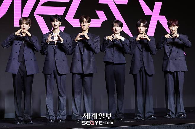 몬스타엑스가 지난 12일 국내 결식 아동을 지원하기 위해 글로벌 아동권리 전문 NGO 굿네이버스에 기부금을 전달했다. 사진은 지난 7월 서울 여의도 콘래드호텔에서 열린 몬스타엑스 데뷔 10주년 공연 '2025 몬스타엑스 커넥트 엑스' 개최 기념 기자간담회에 참석한 몬스타엑스. 한윤종 기자