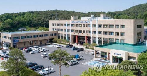 청양군청사 [연합뉴스 자료사진]