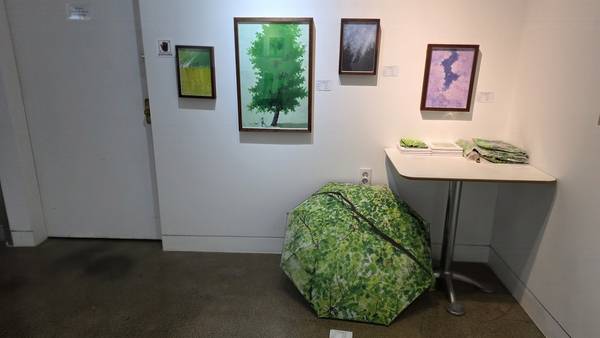 29일까지 창원 맛산갤러리 제1·2관에서 <작은 그림 선물>전이 열린다. /박미영