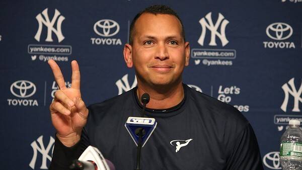 알렉스 로드리게스가 지난 2016년 은퇴 기자회견에서 애써 울음을 참으며 포즈를 취하고 있다. /사진=MLB 공식 채널