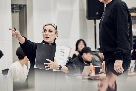 협력연출 겸 안무가 크리스티나 콤테세. [사진 국립오페라단]