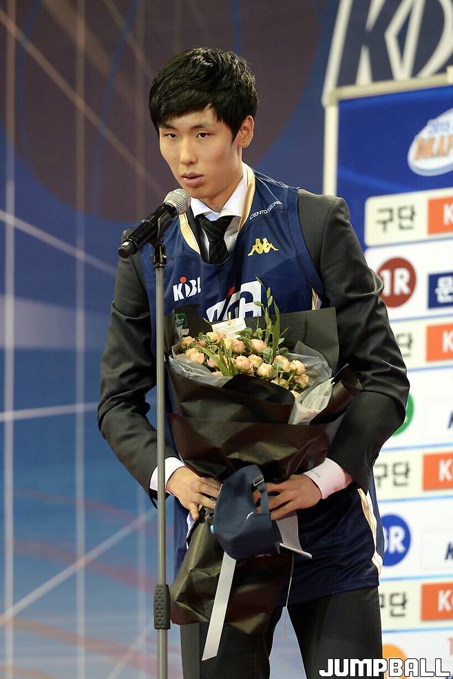 ▲2015 드래프트 당시 삼일상고 송교창의 모습