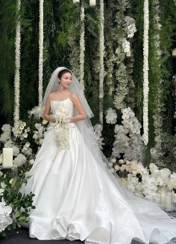 김옥빈 소셜미디어