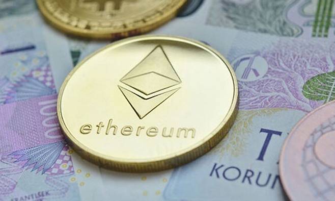가상화폐 이더리움(ETH). 픽사베이