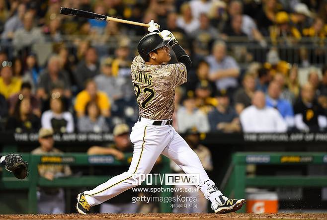 ▲ 팬들의 관심을 모은 강정호의 메이저리그 트라이아웃은 부득이하게 일주일 연기됐다