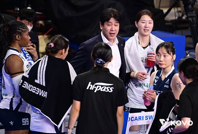 도로공사 김종민 감독. 제공 | 한국배구연맹