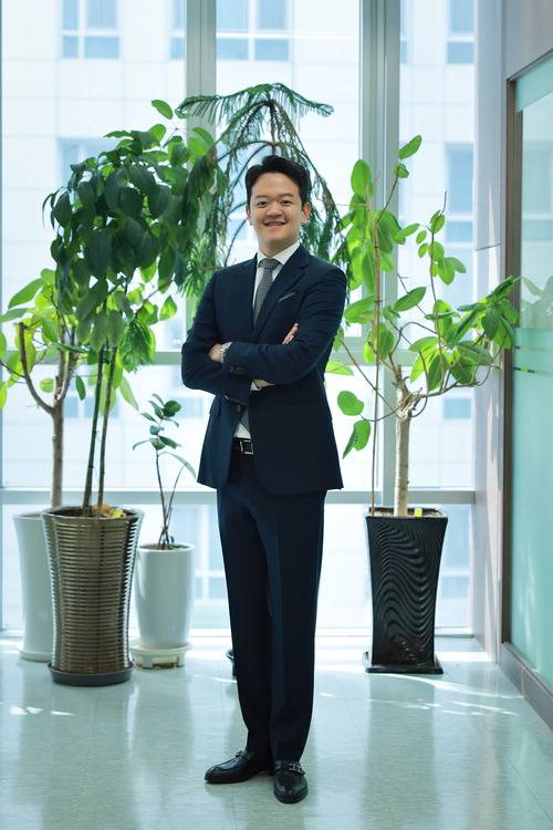 박현진 대표이사