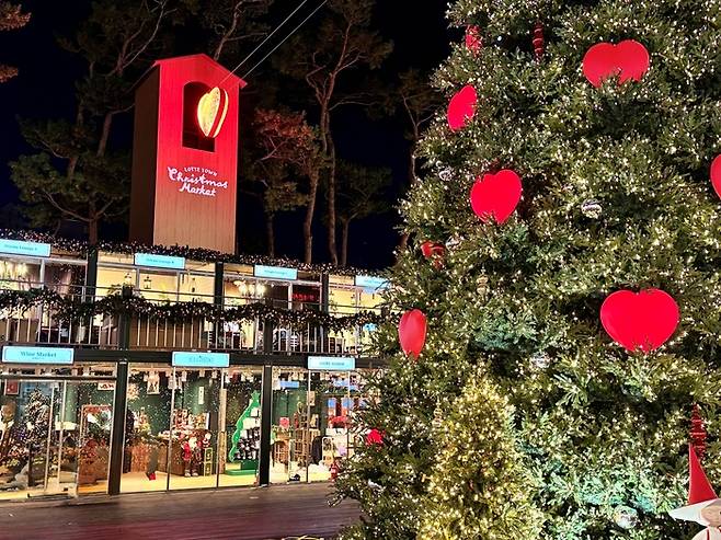 잠실 롯데타운 크리스마스 마켓 내 준비된 프라이빗 라운지. 롯데쇼핑