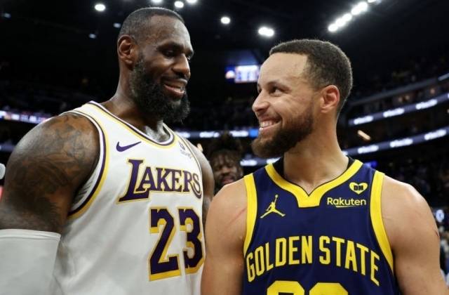 르브론 제임스(사진 왼쪽), 스테픈 커리. 사진=X
