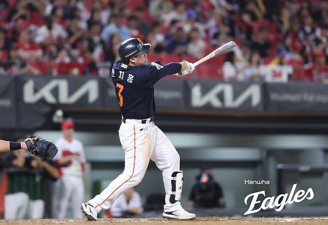 ▲ 키움 히어로즈가 19일 열린 2025 KBO 2차 드래프트에서 한화 이글스 베테랑 내야수 안치홍을 1라운드 1순위로 전격 지명했다. ⓒ한화 이글스