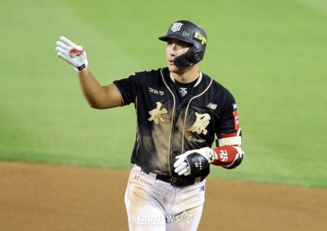 KT 황재균. /사진=김진경 대기자