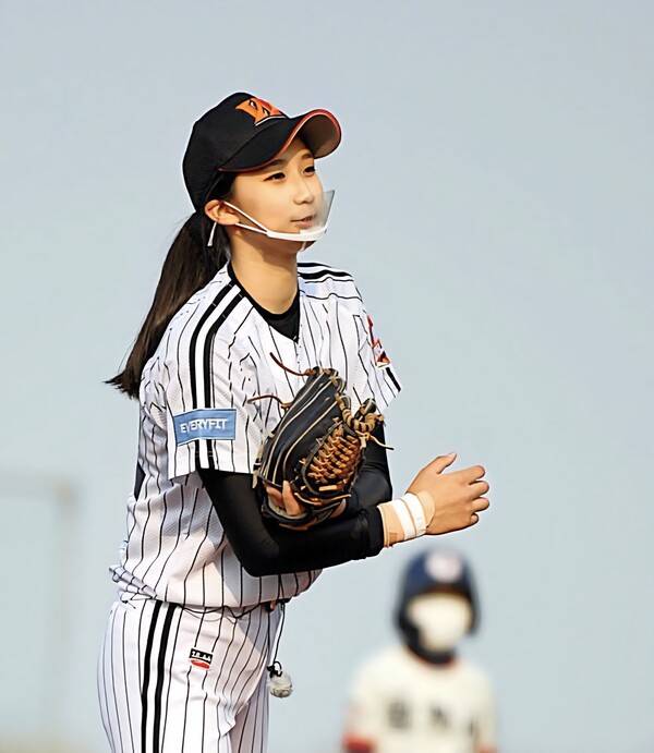 박민서가 야구를 하는 모습. (사진=박민서 SNS)