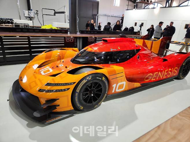 프랑스 르 카스텔레 지역 ‘제네시스 마그마 레이싱(GMR) 워크샵’에 전시된 GMR-001 하이퍼카 실차 디자인 모델 (사진=이데일리 이배운 기자)