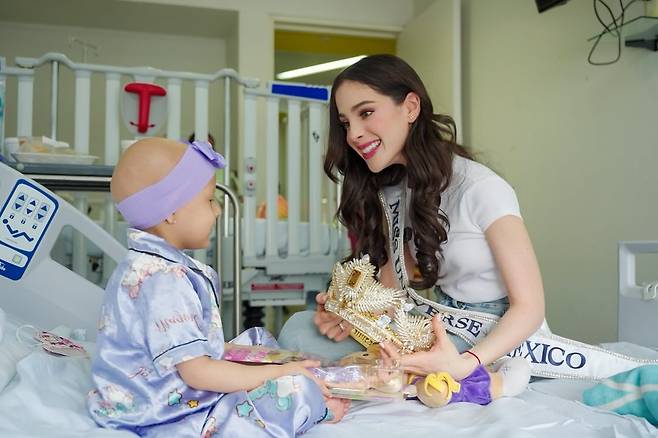 파티마 보쉬는 9년째 암 환자 아동들에게 자원 봉사 활동을 이어오고 있다. 파티마 보쉬 인스타그램 캡처