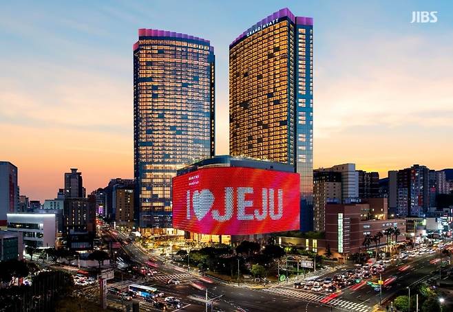 제주 드림타워 복합리조트. (롯데관광개발 제공)