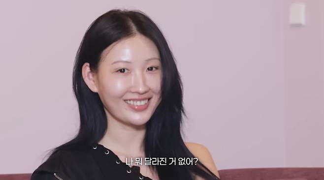 뷰티 유튜버 이사배(37)가 한 달 전 쌍꺼풀 재수술을 받았다고 고백했다. /사진=유튜브 채널 'RISABAE' 영상