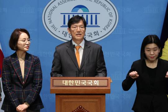 함익병 개혁신당 선거대책위원장. 연합뉴스