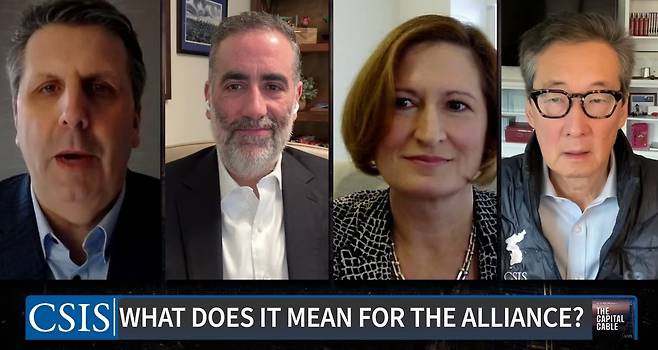 CSIS 세미나 왼쪽부터 마크 리퍼트 전 주한미국 대사, 앤서니 루지에로 전 백악관 NSC 북한 담당 국장, 카라 애버크롬비 전 미국 국방부 정책 담당 부차관 대행, 빅터 차 CSIS 한국 석좌. [CSIS 유튜브 채널] 2025.11.20