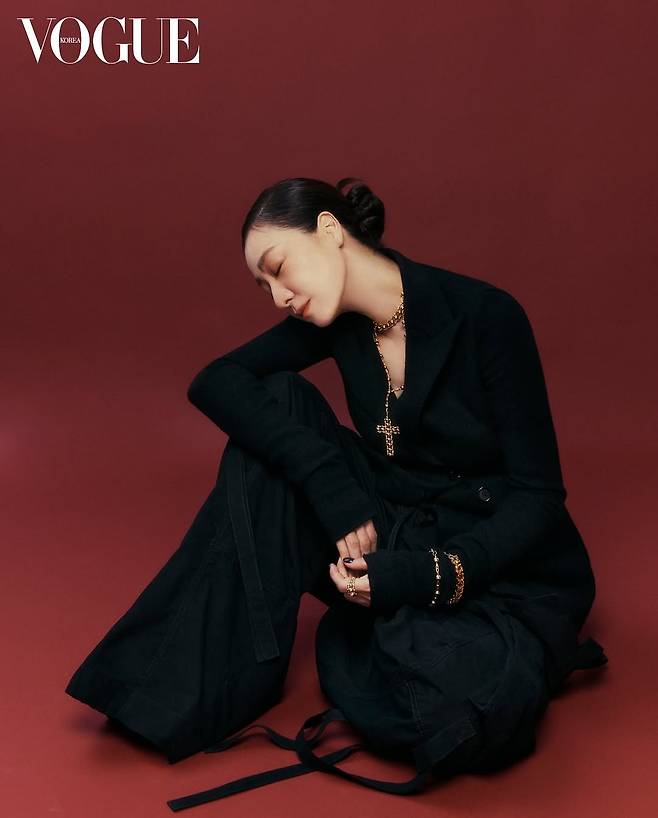 배우 이미연, 사진= 보그 코리아