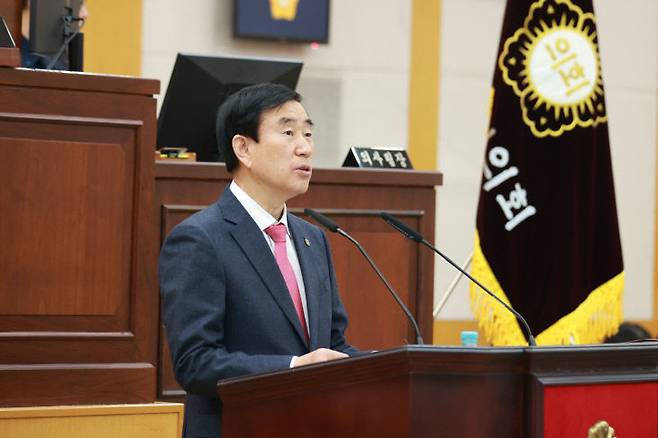 조길형 충주시장 제299회 충주시의회 제2차 정례회 시정연설 모습.(충주시 제공)