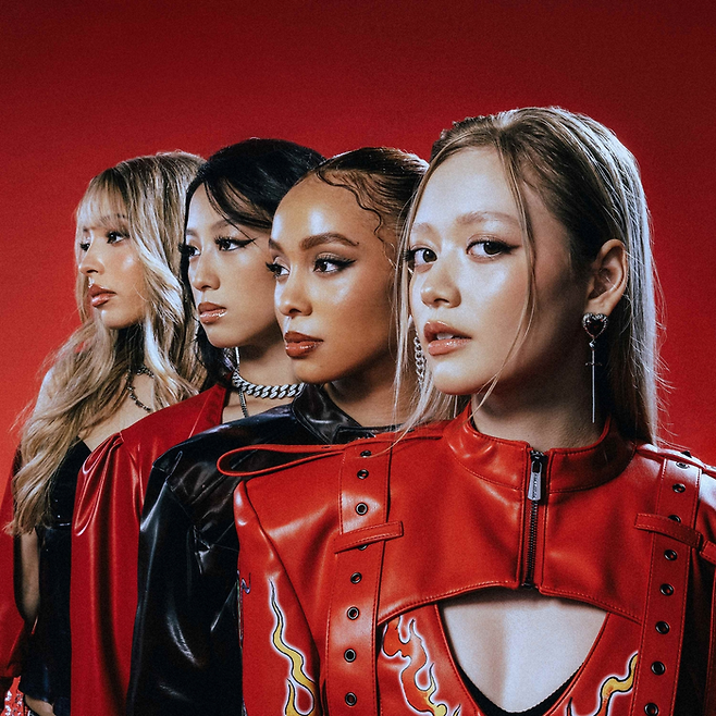 JYP 한미 합작 걸그룹 ‘걸셋’(GIRLSET) [JYP엔터테인먼트]