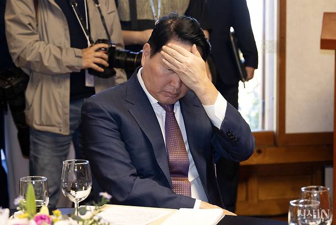 10월16일 대법원은 최태원 SK그룹 회장(사진)과 노소영 아트센터 나비 관장의 이혼소송에서 위자료 20억원을 확정했다. ⓒ시사IN 조남진