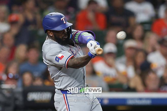 ▲ 아돌리스 가르시아는 지난 시즌과 이번 시즌 타격 지표가 눈에 띄게 떨어졌다.