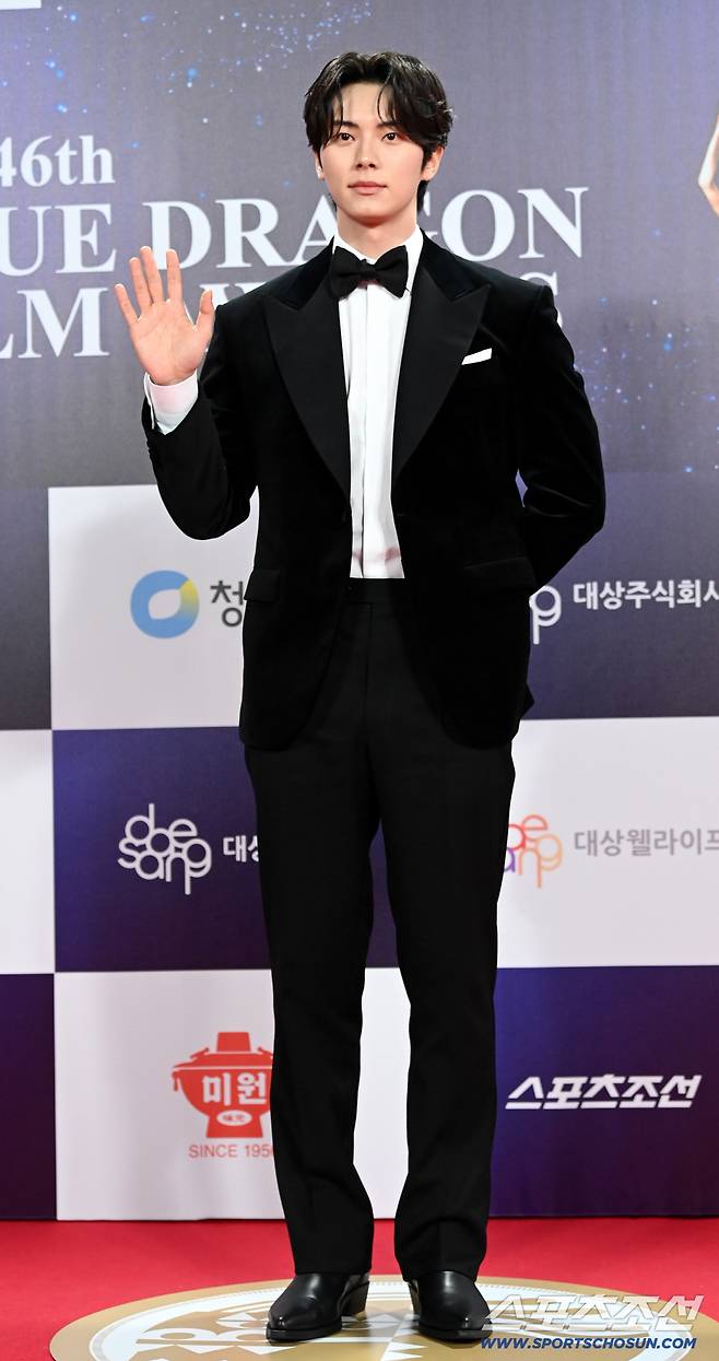 제46회 청룡영화상 시상식이 19일 서울 여의도 KBS홀에서 열렸다. 이채민이 포즈를 취하고 있다. 여의도=허상욱 기자wook@sportschosun.com/2025.11.19/