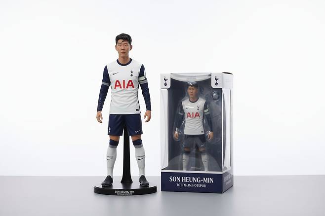 구글의 AI 이미지 생성·편집 기능 '나노 바나나'를 활용해 만든 손흥민 피규어. 손흥민 사진을 제공한 뒤 "이 사람 3D피규어를 만들어달라"고 하면 얼굴과 복장 등이 사진과 똑같은 피규어를 생성해준다./제미나이