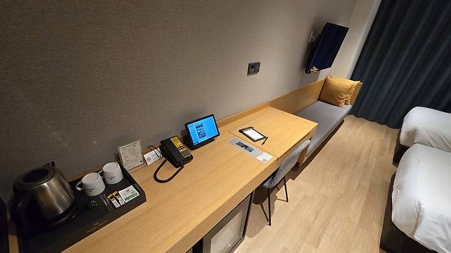 kt m&s가 서울 선릉역 3성급 호텔 ‘호텔 뉴브’ 전 객실에 하이오더 서비스를 구축했다. 사진=kt m&s