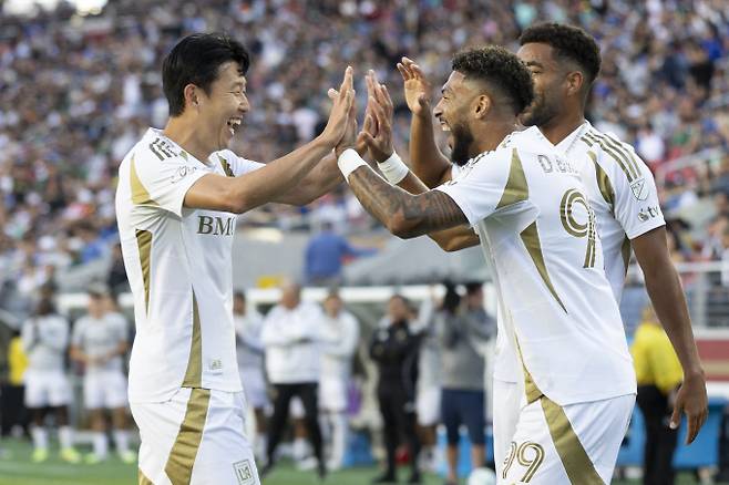 LA FC 유니폼을 입은 손흥민이 3개월 만에 12골 2도움을 몰아치며 맹활약했다. 사진은 미국 메이저리그사커에서 활약 중인 손흥민. /사진=로이터