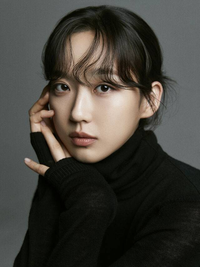 한지현 / 초록뱀엔터테인먼트