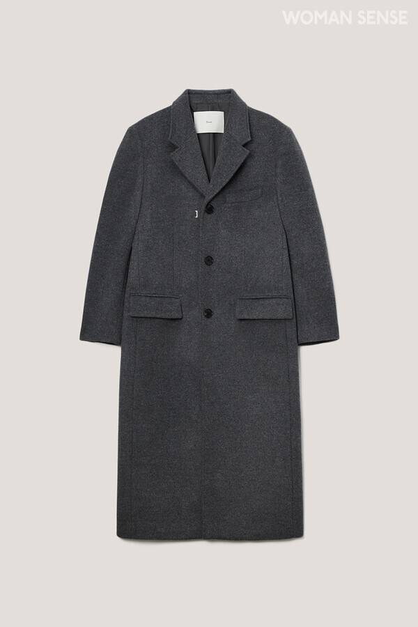 오버핏의 캐시미어 울 코트 35만9천원 던스트