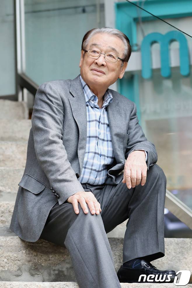 2018.3.28. 삼청동 카페. 영화 '덕구' 배우 이순재 인터뷰. (뉴스1 DB)  ⓒ News1