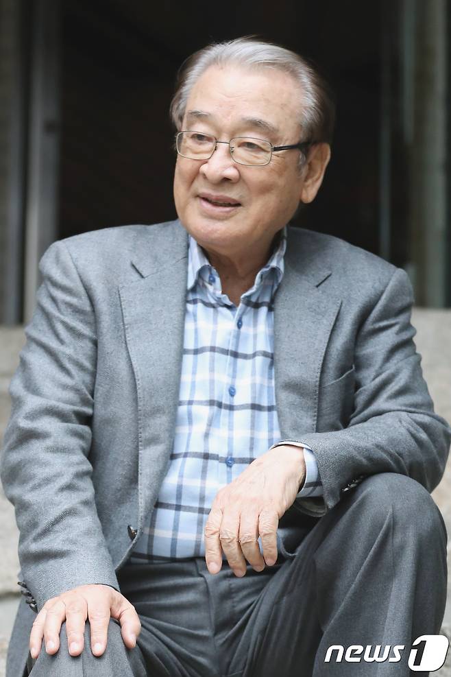 2018.3.28. 삼청동 카페. 영화 '덕구' 배우 이순재 인터뷰. (뉴스1 DB)  ⓒ News1