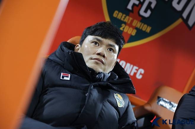 강원 정경호 감독. 제공 | 한국프로축구연맹